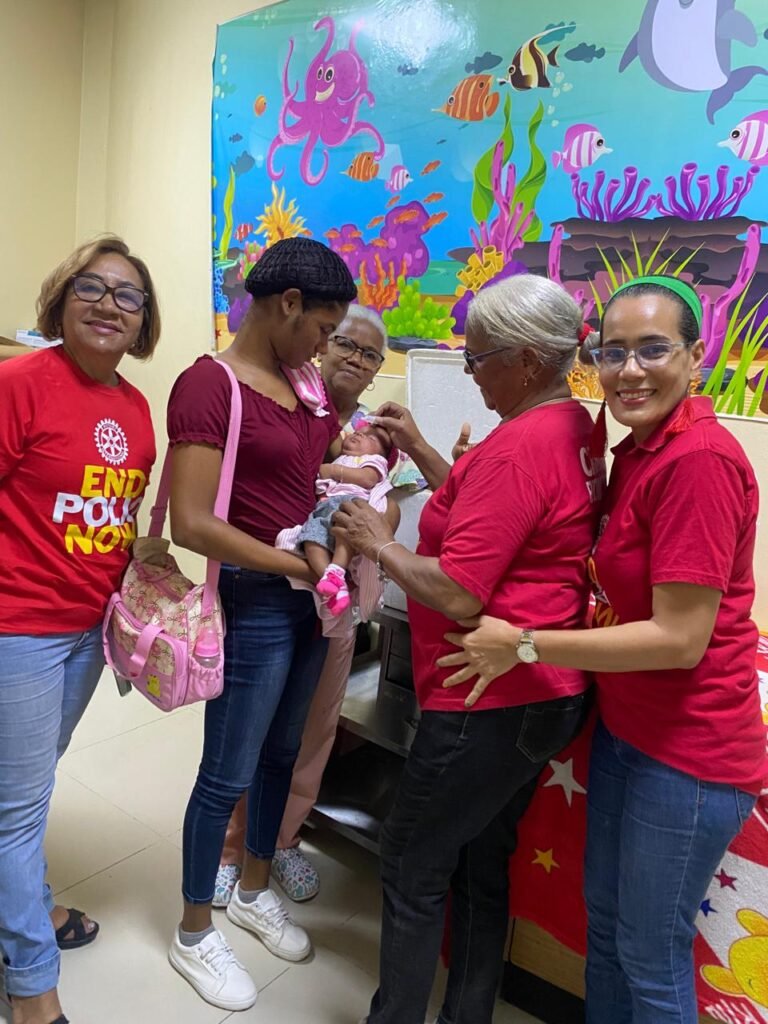 Celebrando día de Polio Plus